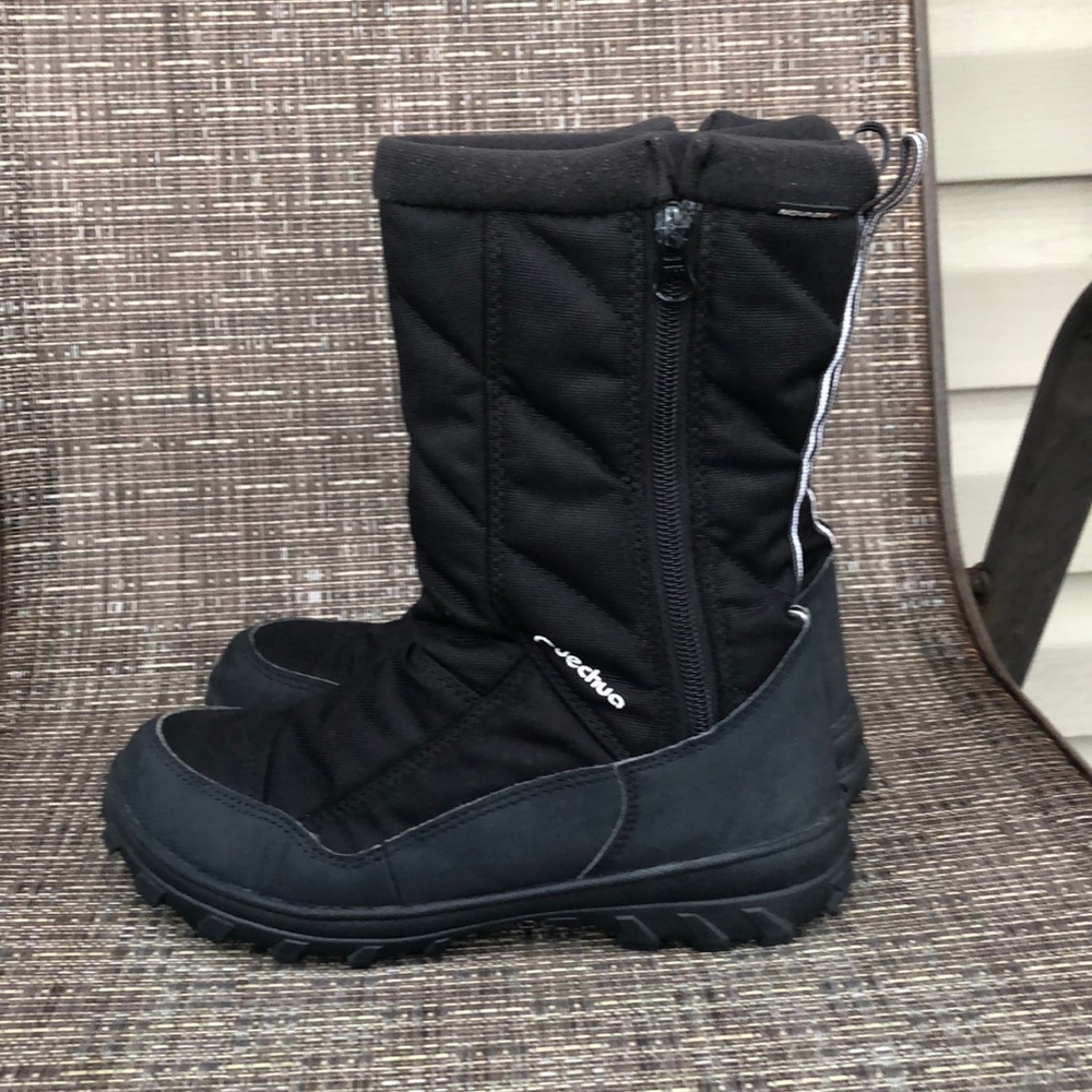 Quechua Kids black&white side zip snowboots